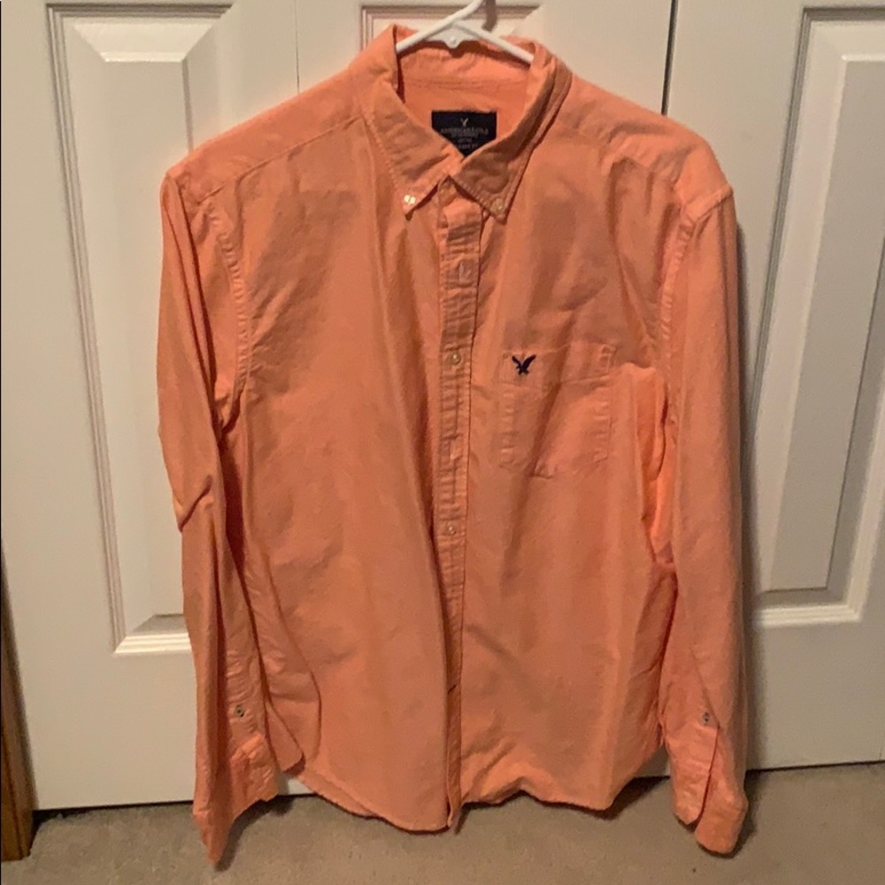 Men’s American Eagle plain button down shirt